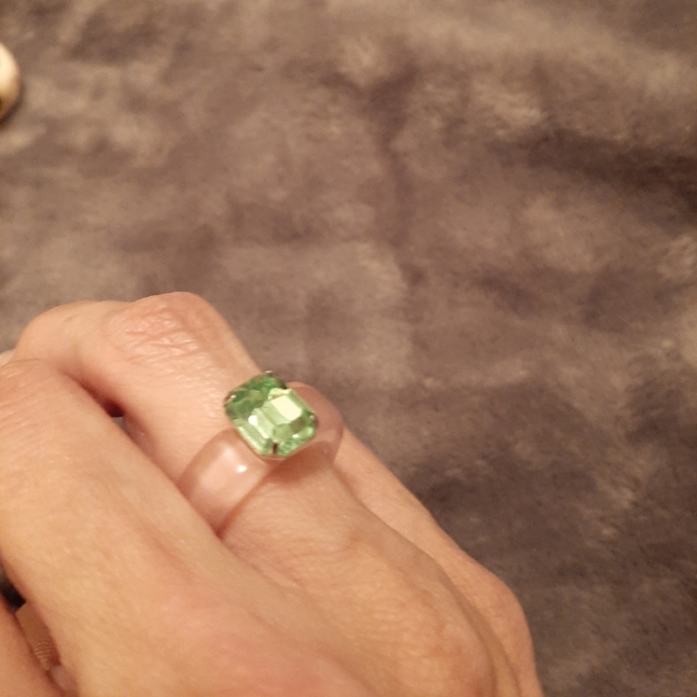 SIX Acrylic Rings 8/9 - Picture 8 of 9